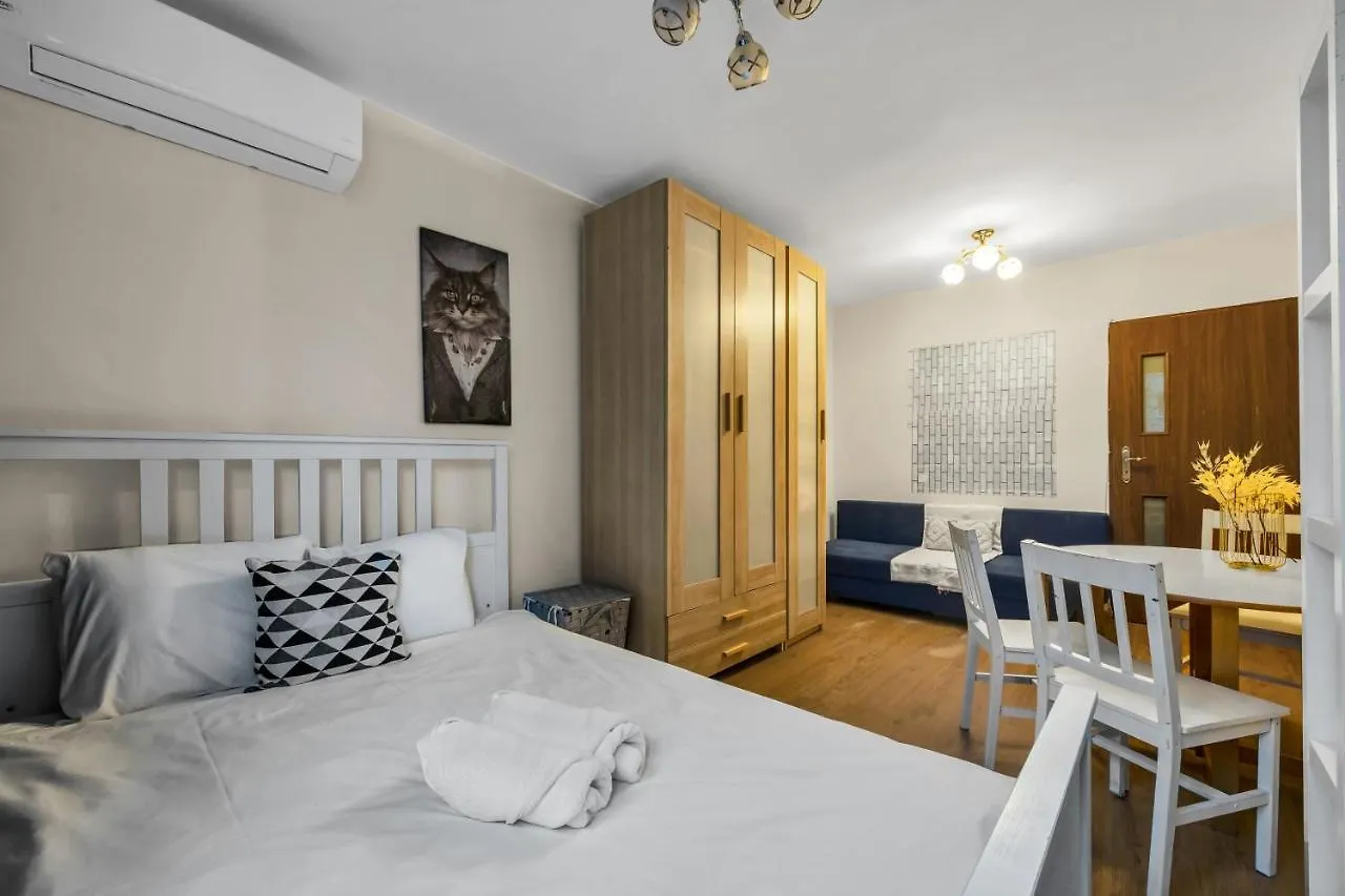 Appartamento 2Br Apt Metro Railwaystation Varsavia