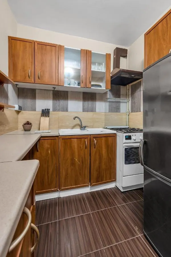 2Br Apt Metro Railwaystation Varsavia